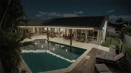 image_compare_dual_light_vision_backyard_mobile