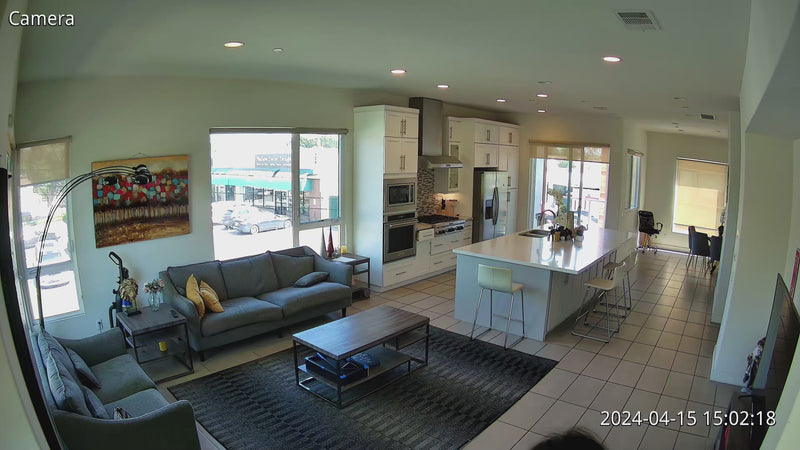 4COVR-Footage-Indoor moving lady